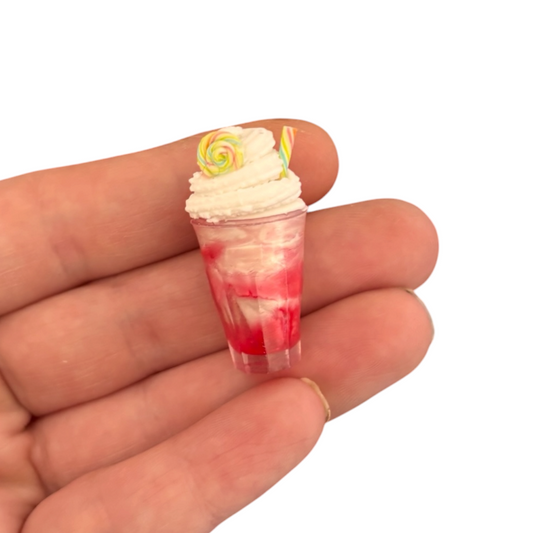 Milkshake aardbei regenboog