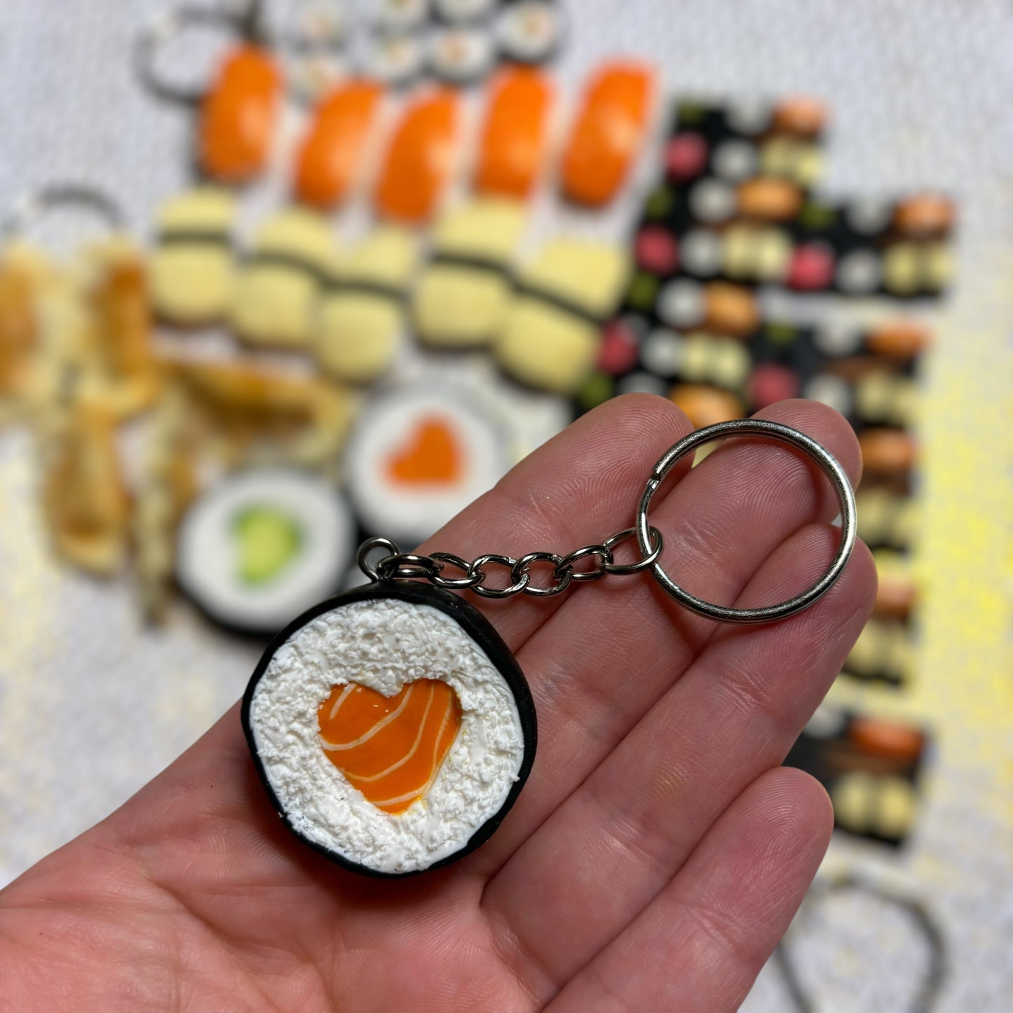 Sushi zalm hart hosomaki