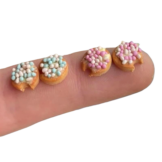 1:12 Beschuit met muisjes - Per 2 stuks - Handgemaakt - Poppenhuis