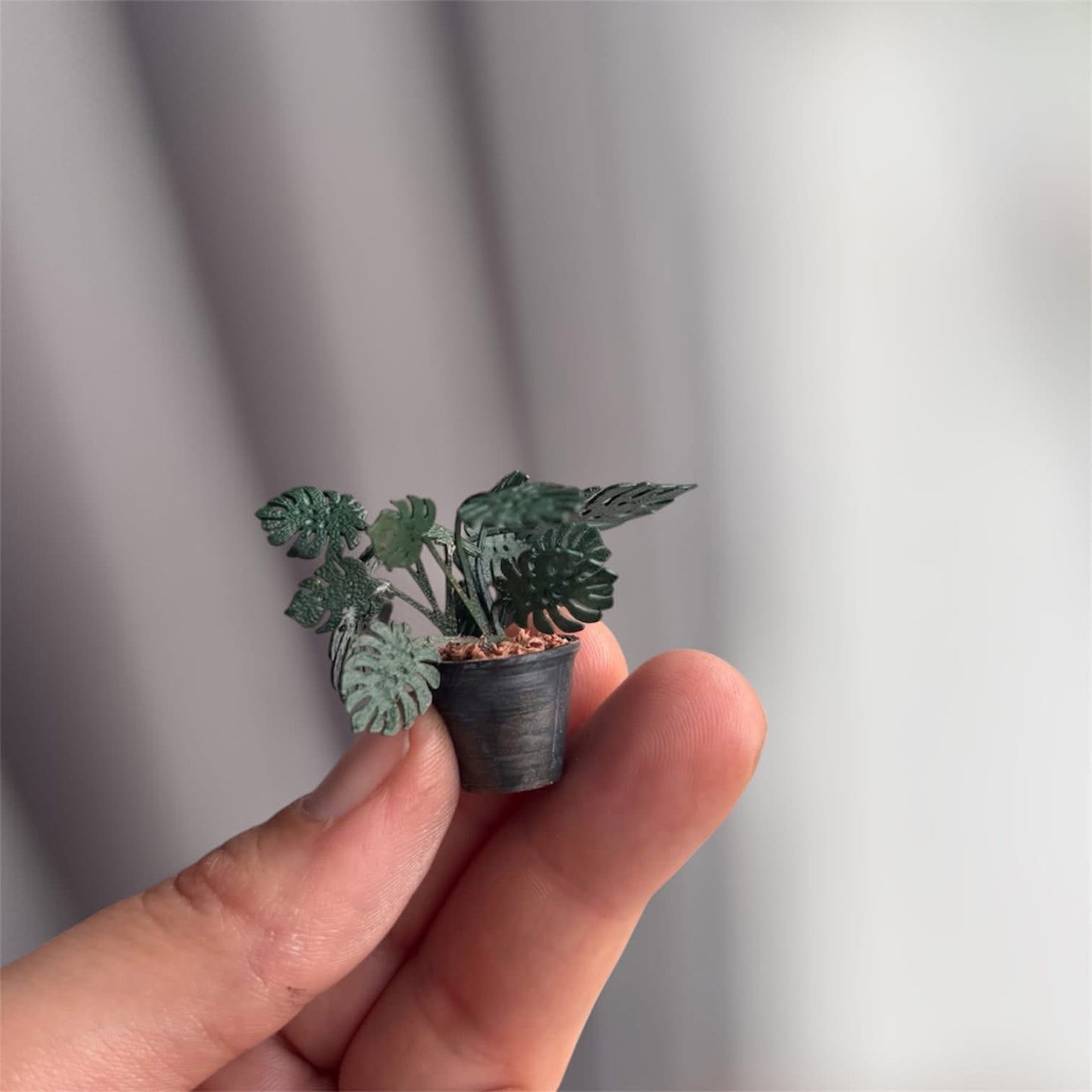 1:12 Pot met Monstera plant