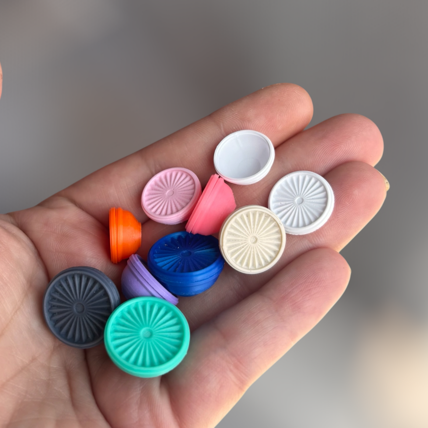 1:12 Set bakjes - verschillende kleuren